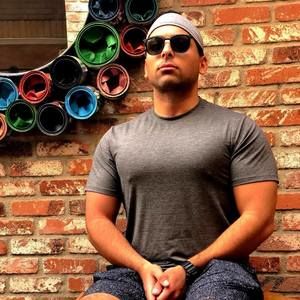 Meet your Posher, Sam